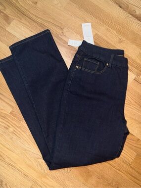 Chico’s so Slimming Girlfriend Slim Leg Jean Dark Wash NWT